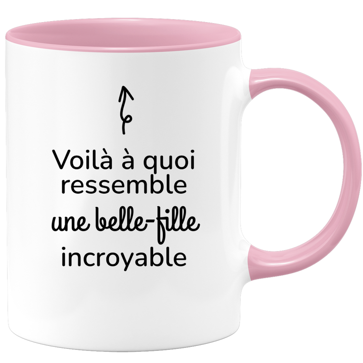quotedazur - Mug Voilà À Quoi Ressemble Une Belle-fille Incroyable - Cadeau Pour Belle-fille - Cadeau Personnalisé Pour Femme - Cadeau Original Anniversaire Ou Noël