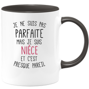 quotedazur - Mug Je Ne Suis Pas Parfaite Mais Je Suis Nièce Et C'est Presque Pareil - Idée Cadeau Famille, Anniversaire, Noël