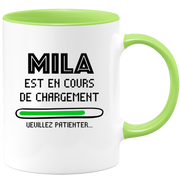quotedazur - Mug Mila Est En Cours De Chargement Veuillez Patienter - Cadeau Mila Prénom Femme Personnalisé - Cadeau Annniversaire Noël Adolescent Collègue