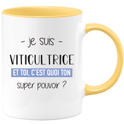 quotedazur - Mug Je Suis Viticultrice Et Toi C'est Quoi Ton Super Pouvoir - Cadeau Humour Travail - Idée Cadeau Départ Collègue - Tasse Chef Viticultrice - Idéal Pour Noël Au Bureau