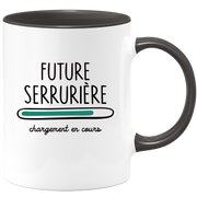 quotedazur - Mug Future Serruriere Chargement En Cours - Cadeau Humour Promotion Travail - Idée Cadeau Départ Collègue - Tasse Chef Serruriere - Idéal Pour Noël Au Bureau