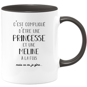 quotedazur - Mug Prénom Meline Compliqué D'Être Une Princesse Et Une Meline Mais Ca Va Je Gère - Cadeau Humour Prénom - Idée Cadeau  Saint Valentin - Tasse Prénom Meline - Idéal Pour Noël