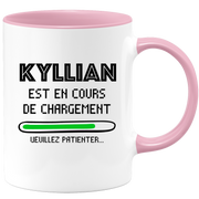 quotedazur - Mug Kyllian Est En Cours De Chargement Veuillez Patienter - Cadeau Kyllian Prénom Homme Personnalisé - Cadeau Annniversaire Noël Adolescent Collègue