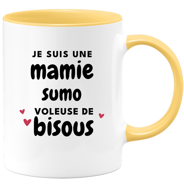 quotedazur - Mug Je Suis Une Mamie Sumo Voleuse De Bisous - Cadeau Fête Des Grand Mères Original - Idée Cadeau Pour Anniversaire Mémé Sumo - Cadeau Future Mamy Naissance