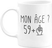 Mug Anniversaire 60 ans Doigt Rigolo Drôle - Tasse Fun Idée Cadeau Anniversaire 60 ans Homme Femme Humour Original