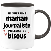 quotedazur - Mug Je Suis Une Maman Journaliste Voleuse De Bisous - Cadeau Fête Des Mères Original - Idée Cadeau Pour Anniversaire Maman - Cadeau Pour Future Maman Naissance