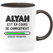 quotedazur - Mug Alyah Est En Cours De Chargement Veuillez Patienter - Cadeau Alyah Prénom Femme Personnalisé - Cadeau Annniversaire Noël Adolescent Collègue