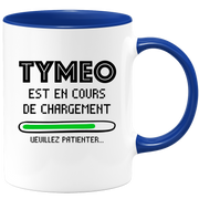 quotedazur - Mug Tymeo Est En Cours De Chargement Veuillez Patienter - Cadeau Tymeo Prénom Homme Personnalisé - Cadeau Annniversaire Noël Adolescent Collègue
