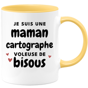 quotedazur - Mug Je Suis Une Maman Cartographe Voleuse De Bisous - Cadeau Fête Des Mères Original - Idée Cadeau Pour Anniversaire Maman - Cadeau Pour Future Maman Naissance
