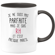 quotedazur - Mug Je Ne Suis Pas Parfaite Mais Je Suis Rh Et C'est Presque Pareil - Cadeau Humour Métier Travail  - Idée Cadeau Rh Pot De Départ Cheffe Mutation - Tasse Cadeau Noël Bureau