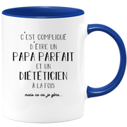 quotedazur - Mug Papa Parfait Et Dieteticien A La Fois Mais Je Gère - Tasse Cadeau Papa Fête Des Pères Anniversaire - Cadeau Pour Jeune Ou Futur Papa Suite À Une Naissance