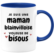 quotedazur - Mug Je Suis Une Maman Blainvilloise Voleuse De Bisous - Cadeau Pour Blainvilloise - Cadeau Personnalisé Pour Femme - Cadeau Original Pour Anniversaire, Noël, Future Maman Naissance