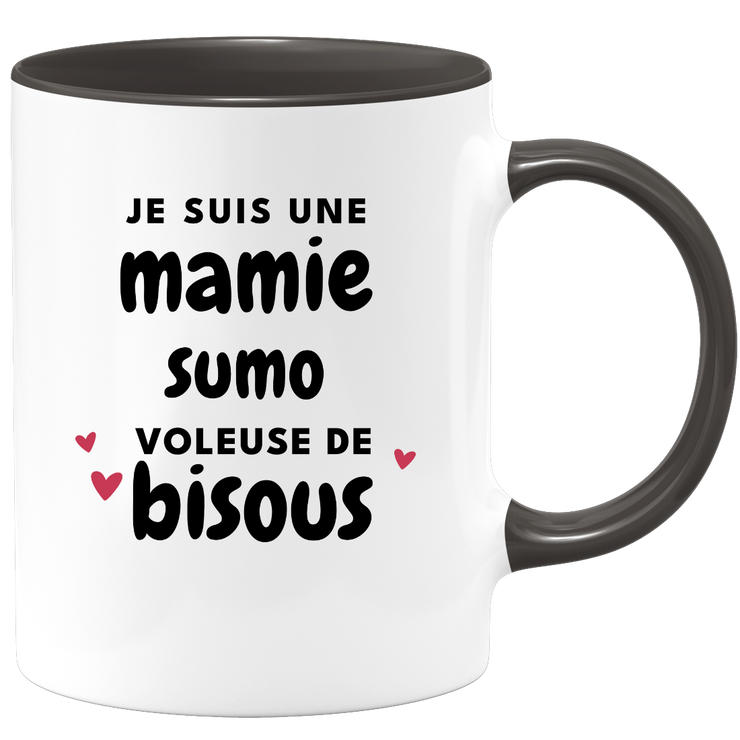 quotedazur - Mug Je Suis Une Mamie Sumo Voleuse De Bisous - Cadeau Fête Des Grand Mères Original - Idée Cadeau Pour Anniversaire Mémé Sumo - Cadeau Future Mamy Naissance