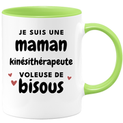 quotedazur - Mug Je Suis Une Maman Kinésithérapeute Voleuse De Bisous - Cadeau Fête Des Mères Original - Idée Cadeau Pour Anniversaire Maman - Cadeau Pour Future Maman Naissance