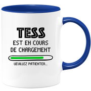 quotedazur - Mug Tess Est En Cours De Chargement Veuillez Patienter - Cadeau Tess Prénom Femme Personnalisé - Cadeau Annniversaire Noël Adolescent Collègue