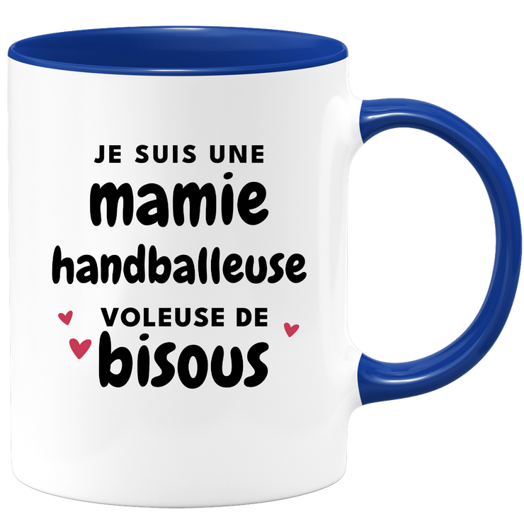 quotedazur - Mug Je Suis Une Mamie Handballeuse Voleuse De Bisous - Cadeau Fête Des Grand Mères Original - Idée Cadeau Pour Anniversaire Mémé Handball - Cadeau Future Mamy Naissance