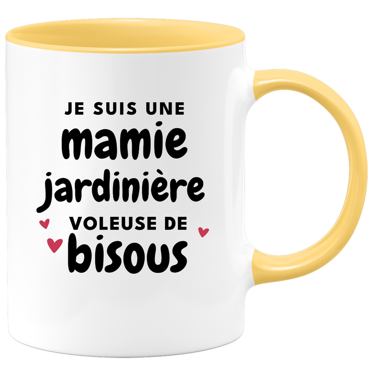 quotedazur - Mug Je Suis Une Mamie Jardinière Voleuse De Bisous - Cadeau Fête Des Grand Mères Original - Idée Cadeau Pour Anniversaire Mémé Jardinage - Cadeau Future Mamy Naissance