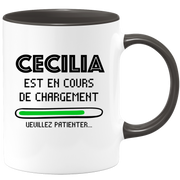 quotedazur - Mug Cecilia Est En Cours De Chargement Veuillez Patienter - Cadeau Cecilia Prénom Femme Personnalisé - Cadeau Annniversaire Noël Adolescent Collègue