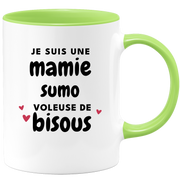 quotedazur - Mug Je Suis Une Mamie Sumo Voleuse De Bisous - Cadeau Fête Des Grand Mères Original - Idée Cadeau Pour Anniversaire Mémé Sumo - Cadeau Future Mamy Naissance