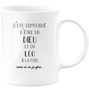 quotedazur - Mug Compliqué D'Être Un Dieu Et Un Leo Mais Ça Va Je Gère - Cadeau Humour Prénom - Idée Cadeau Famille Saint Valentin - Tasse Prénom Leo