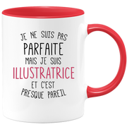 quotedazur - Mug Je Ne Suis Pas Parfaite Mais Je Suis Illustratrice Et C'Est Presque Pareil - Cadeau Humour Métier Travail  - Idée Cadeau Illustratrice Pot De Départ Cheffe  - Tasse Cadeau Noël