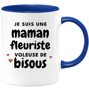quotedazur - Mug Je Suis Une Maman Fleuriste Voleuse De Bisous - Cadeau Fête Des Mères Original - Idée Cadeau Pour Anniversaire Maman - Cadeau Pour Future Maman Naissance