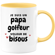 quotedazur - Mug Je Suis Un Papa Golfeur Voleur De Bisous - Cadeau Fête Des Pères Original - Idée Cadeau Pour Anniversaire Papa - Cadeau Pour Futur Papa Naissance