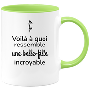 quotedazur - Mug Voilà À Quoi Ressemble Une Belle-fille Incroyable - Cadeau Pour Belle-fille - Cadeau Personnalisé Pour Femme - Cadeau Original Anniversaire Ou Noël