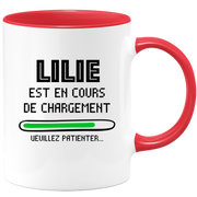 quotedazur - Mug Lilie Est En Cours De Chargement Veuillez Patienter - Cadeau Lilie Prénom Femme Personnalisé - Cadeau Annniversaire Noël Adolescent Collègue