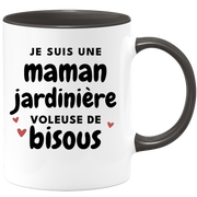 quotedazur - Mug Je Suis Une Maman Jardinière Voleuse De Bisous - Cadeau Fête Des Mères Original - Idée Cadeau Pour Anniversaire Maman - Cadeau Pour Future Maman Naissance