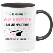 Mug je suis une Aide à domicile, pas une magicienne, mais je fais des merveilles