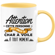 quotedazur - Mug Cette Personne Peut Parler De Char À Voile À Tout Moment - Cadeau Humour Sport - Idée Cadeau Original     - Tasse Char À Voile - Anniversaire Ou Noël