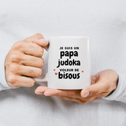 quotedazur - Mug Je Suis Un Papa Judoka Voleur De Bisous - Cadeau Fête Des Pères Original - Idée Cadeau Pour Anniversaire Papa - Cadeau Pour Futur Papa Naissance