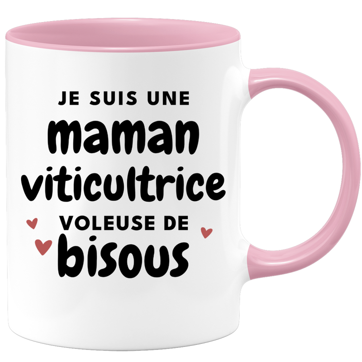 quotedazur - Mug Je Suis Une Maman Viticultrice Voleuse De Bisous - Cadeau Fête Des Mères Original - Idée Cadeau Pour Anniversaire Maman - Cadeau Pour Future Maman Naissance
