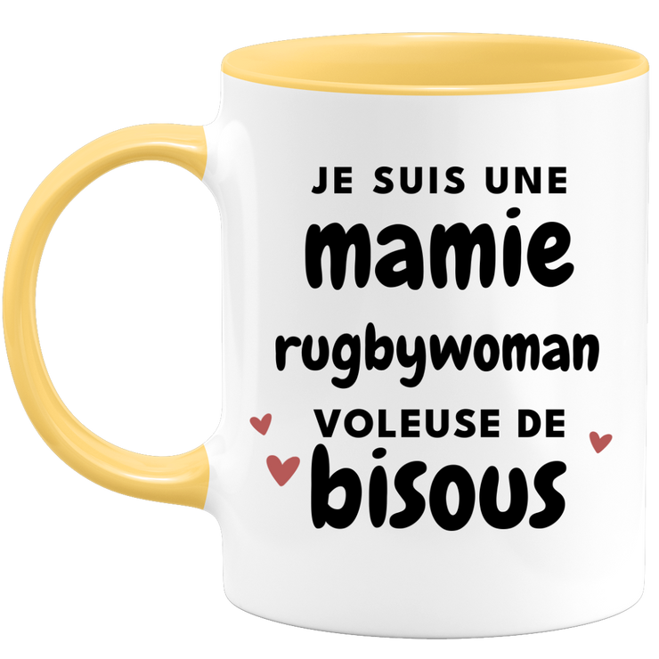 quotedazur - Mug Je Suis Une Mamie Rugbywoman Voleuse De Bisous - Cadeau Fête Des Grand Mères Original - Idée Cadeau Pour Anniversaire Mémé Rugby - Cadeau Future Mamy Naissance