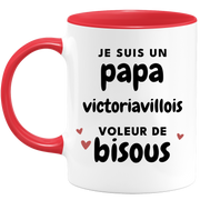 quotedazur - Mug Je Suis Un Papa Victoriavillois Voleur De Bisous - Cadeau Fête Des Pères Original - Idée Cadeau Pour Anniversaire Papa - Cadeau Pour Futur Papa Naissance