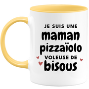 quotedazur - Mug Je Suis Une Maman Pizzaïolo Voleuse De Bisous - Cadeau Fête Des Mères Original - Idée Cadeau Pour Anniversaire Maman - Cadeau Pour Future Maman Naissance