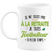 quotedazur - Retirement Mug I Am A Footballer - Sport Humor Gift - Original Football Retirement Gift Idea - Footballer Mug - Retirement Departure Birthday Or Christmas