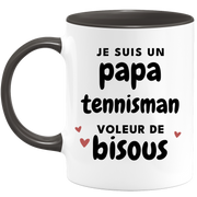 quotedazur - Mug Je Suis Un Papa Tennisman Voleur De Bisous - Cadeau Fête Des Pères Original - Idée Cadeau Pour Anniversaire Papa - Cadeau Pour Futur Papa Naissance