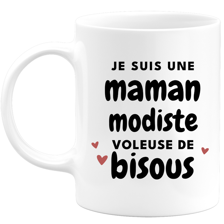 quotedazur - Mug Je Suis Une Maman Modiste Voleuse De Bisous - Cadeau Fête Des Mères Original - Idée Cadeau Pour Anniversaire Maman - Cadeau Pour Future Maman Naissance